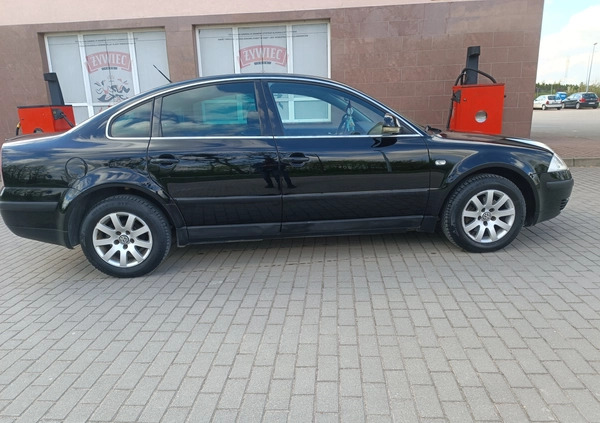 Volkswagen Passat cena 8500 przebieg: 278000, rok produkcji 2002 z Olecko małe 106